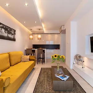 Platinum Towers E-apartments Warsaw