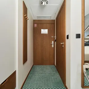 https://railway-residences-aparthotel-gwarna-12-by-renters.hotelswroclaw.com