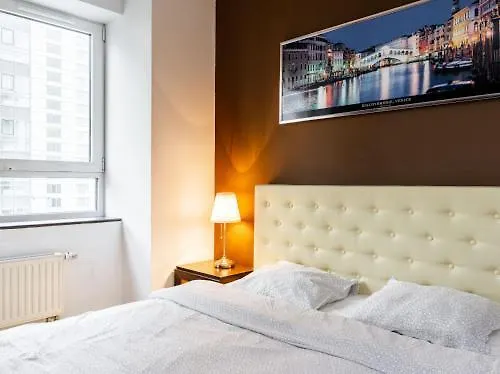 Aparthotel Platinum Towers Hotel Apartments Warsaw Poland