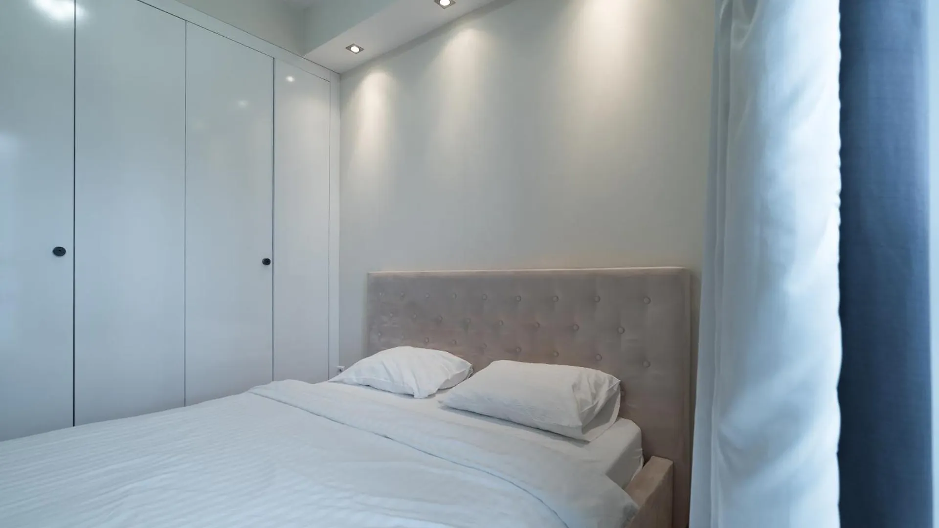 Platinum Towers Hotel Apartments Warsaw Poland