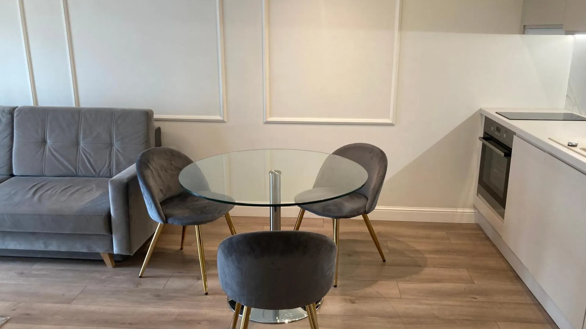 Platinum Towers Hotel Apartments Warsaw