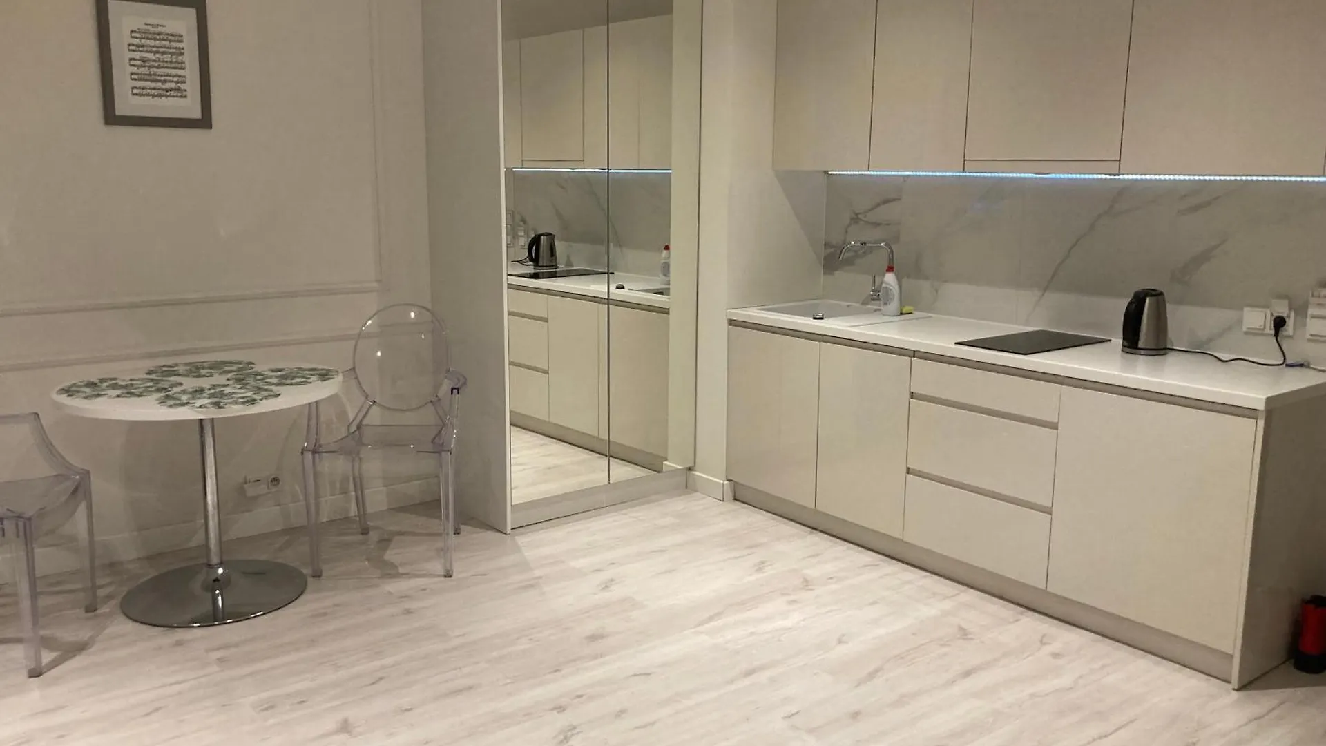 Aparthotel Platinum Towers Hotel Apartments Warsaw