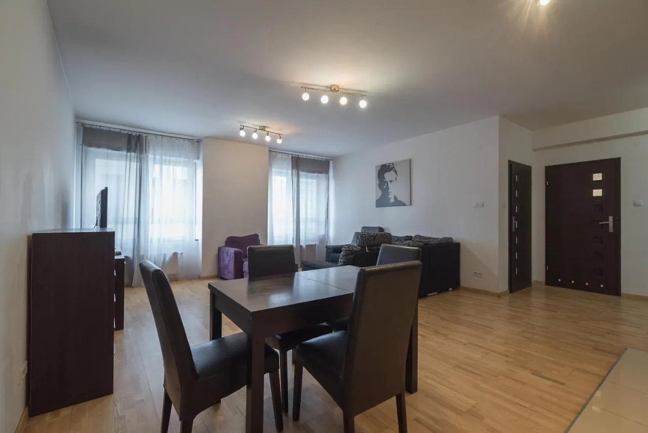 Aparthotel Platinum Towers Hotel Apartments Warsaw Poland