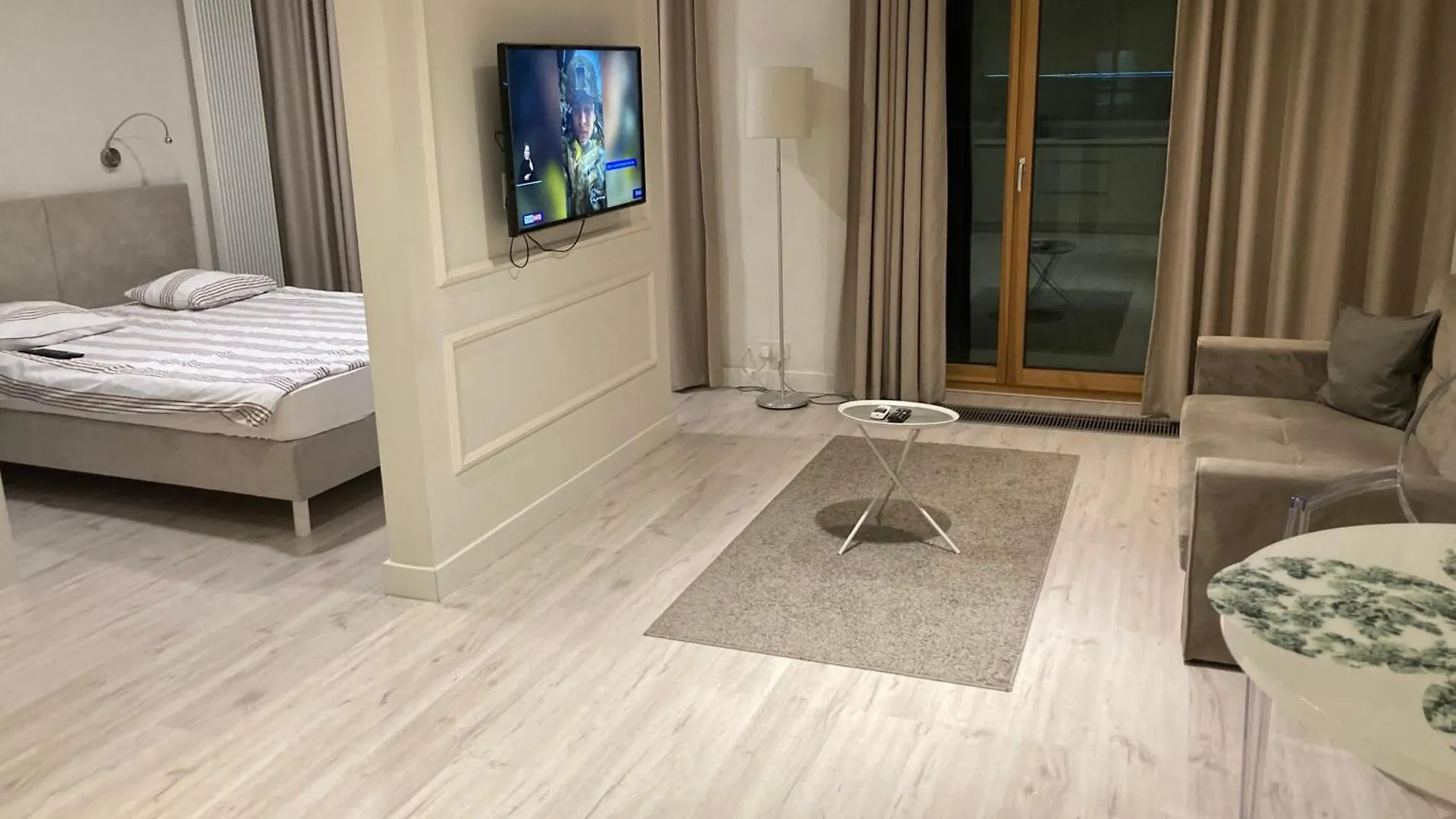 Platinum Towers Hotel Apartments Warsaw Aparthotel